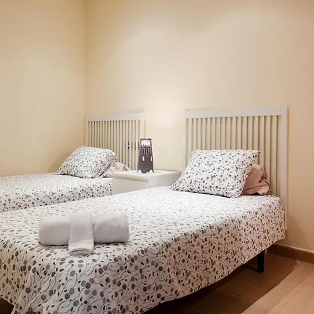 Sea & Beach Lloret Апартаменты Льорет-де-Мар
